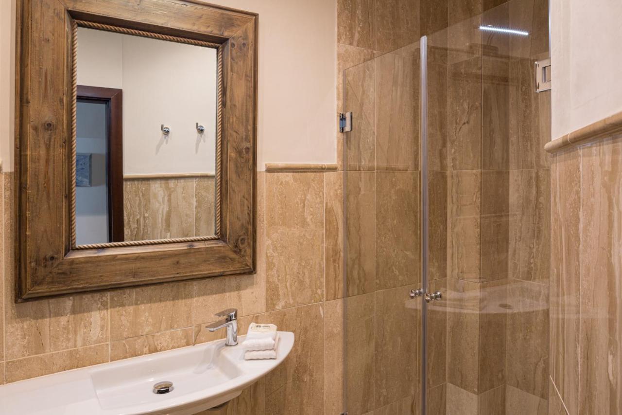 Puerta Catedral Apartments Σεβίλλη Εξωτερικό φωτογραφία