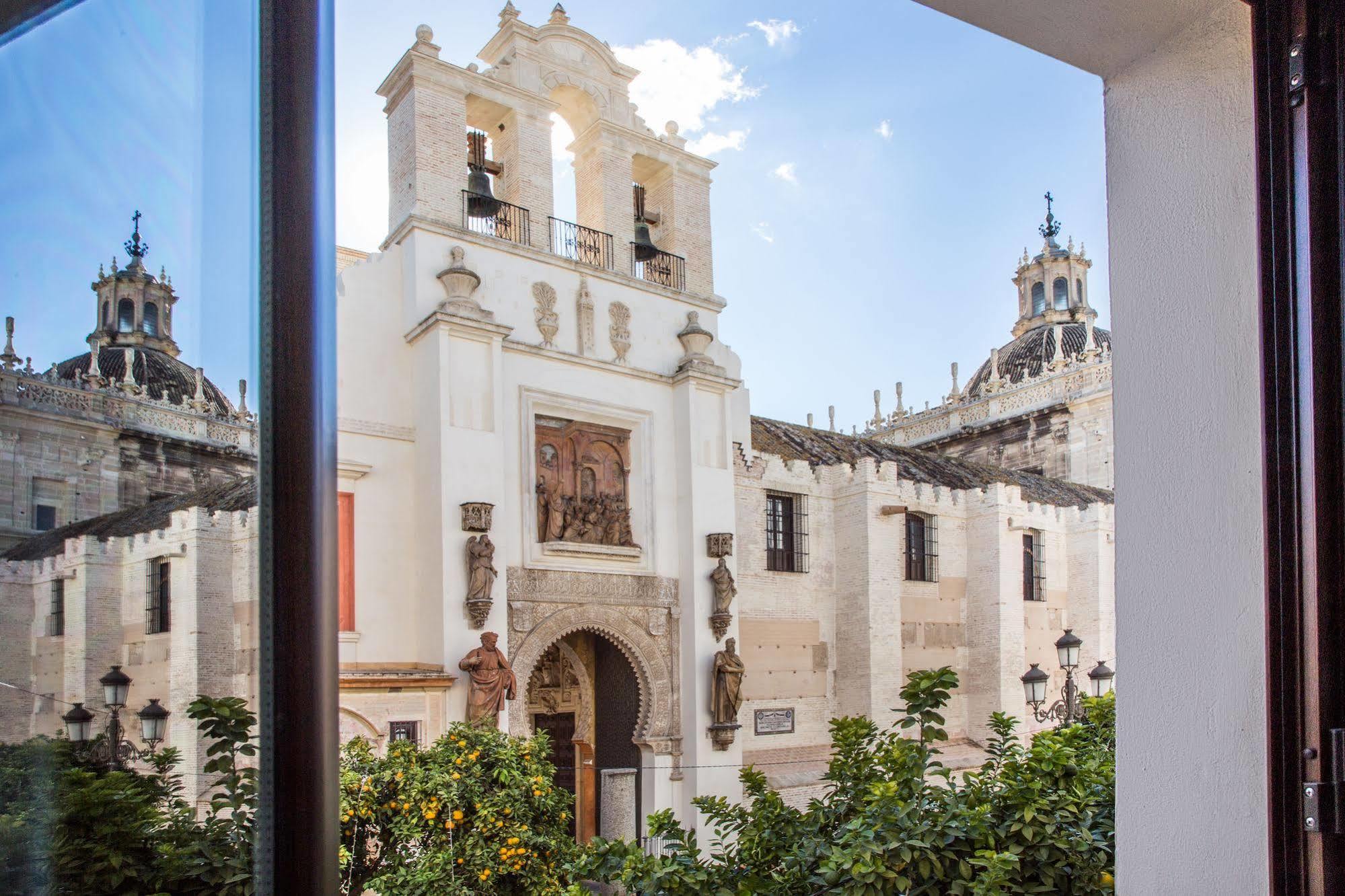 Puerta Catedral Apartments Σεβίλλη Εξωτερικό φωτογραφία